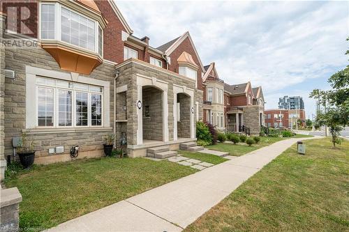 3079 Neyagawa Boulevard, Oakville, ON - Outdoor With Facade