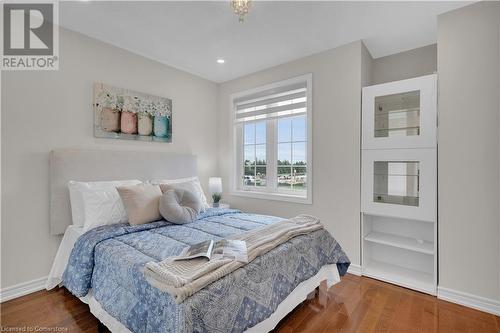 3079 Neyagawa Boulevard, Oakville, ON - Indoor Photo Showing Bedroom