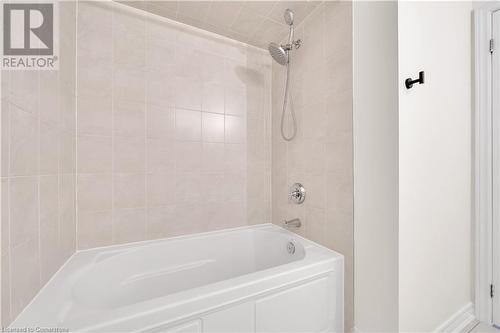 3079 Neyagawa Boulevard, Oakville, ON - Indoor Photo Showing Bathroom