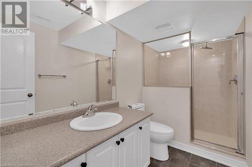 3079 Neyagawa Boulevard, Oakville, ON - Indoor Photo Showing Bathroom