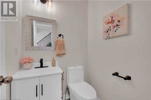 3079 Neyagawa Boulevard, Oakville, ON - Indoor Photo Showing Bathroom