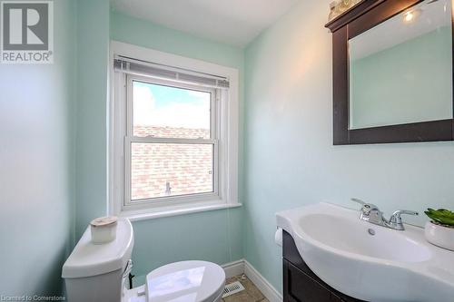 223 Lancaster Street W, Kitchener, ON - Indoor Photo Showing Bathroom