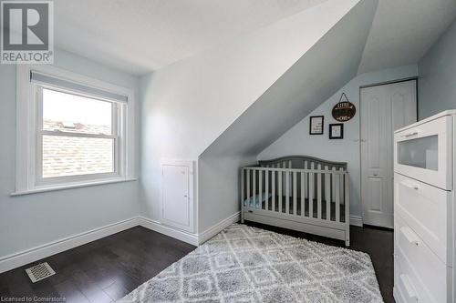 223 Lancaster Street W, Kitchener, ON - Indoor Photo Showing Bedroom