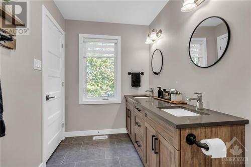 31 Bourque Street Unit#C, Limoges, ON - Indoor Photo Showing Bathroom