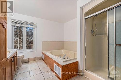 4751 Pearl Road, Prescott And Russell, ON - Indoor Photo Showing Bathroom