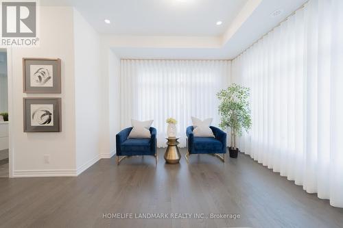 54 Guardhouse Crescent, Markham, ON - Indoor Photo Showing Other Room