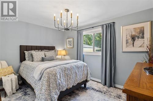 108 Windsor Drive, Brockville, ON - Indoor Photo Showing Bedroom