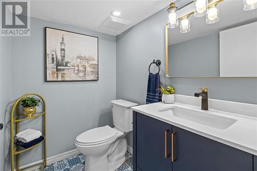 108 Windsor Drive, Brockville, ON - Indoor Photo Showing Bathroom