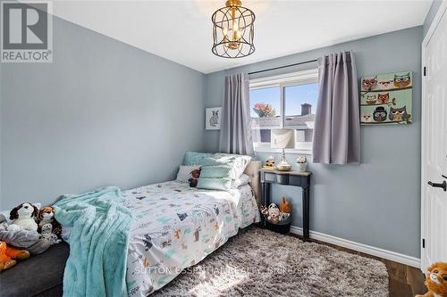 108 Windsor Drive, Brockville, ON - Indoor Photo Showing Bedroom