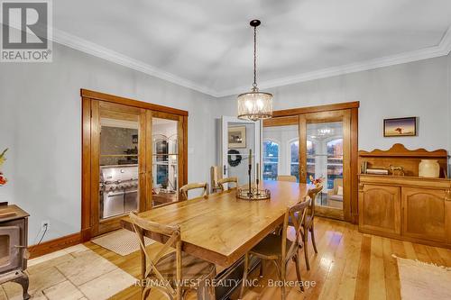 7817 Side Rd 10 Road, Centre Wellington, ON - Indoor Photo Showing Dining Room