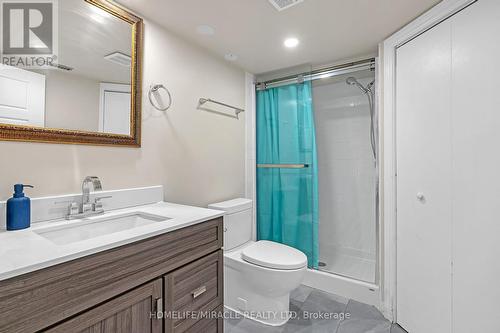 153 Highbury Avenue, London, ON - Indoor Photo Showing Bathroom