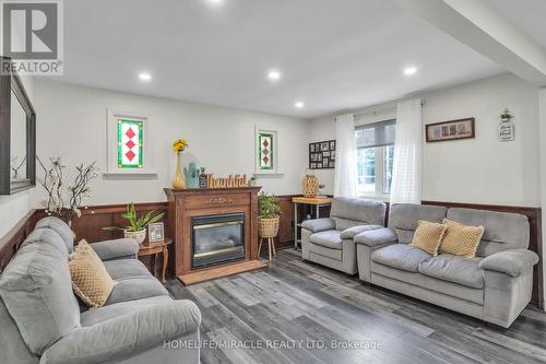 153 Highbury Avenue, London, ON - Indoor Photo Showing Living Room With Fireplace