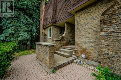 250 Kingswood Drive Unit# 1, Kitchener, ON - Outdoor