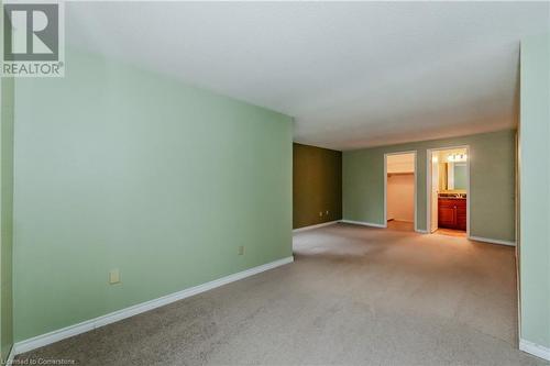 250 Kingswood Drive Unit# 1, Kitchener, ON - Indoor Photo Showing Other Room