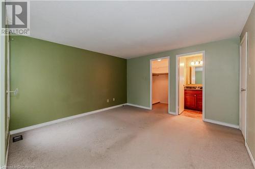 250 Kingswood Drive Unit# 1, Kitchener, ON - Indoor Photo Showing Other Room