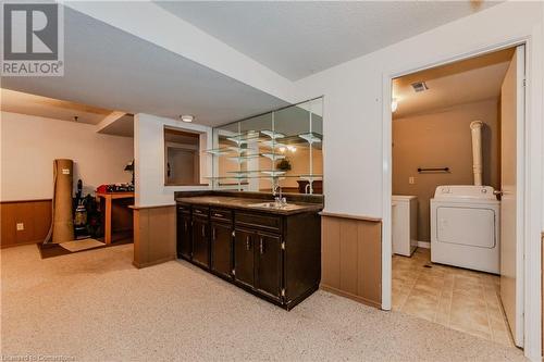 250 Kingswood Drive Unit# 1, Kitchener, ON - Indoor Photo Showing Laundry Room