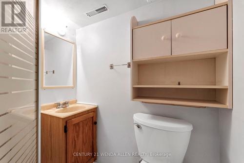 22 Lady Bower Crescent, Toronto, ON - Indoor Photo Showing Bathroom