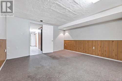 22 Lady Bower Crescent, Toronto, ON - Indoor Photo Showing Other Room