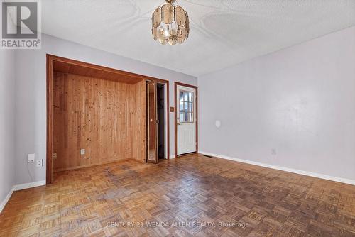 22 Lady Bower Crescent, Toronto, ON - Indoor Photo Showing Other Room