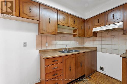 22 Lady Bower Crescent, Toronto, ON - Indoor Photo Showing Kitchen With Double Sink