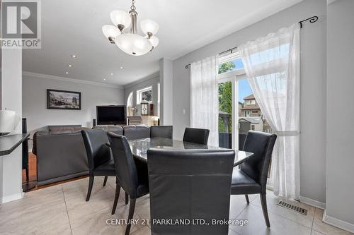 40 Lady Fern Drive, Markham, ON - Indoor Photo Showing Dining Room