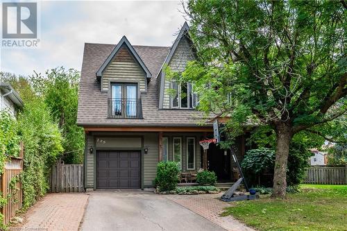 125 Otter Crescent, Oakville, ON - Outdoor With Facade