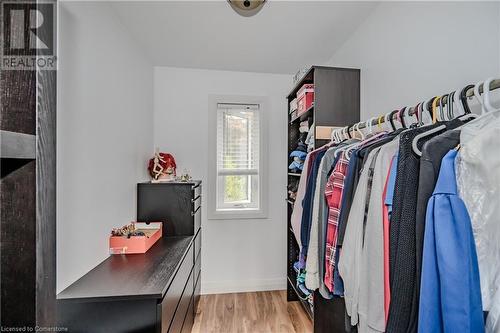 125 Otter Crescent, Oakville, ON - Indoor With Storage