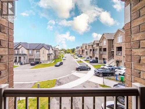 27 Gemma Place, Brampton, ON - Outdoor With Balcony With Facade