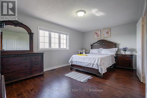 4 Princefield Place, Brampton, ON - Indoor Photo Showing Bedroom