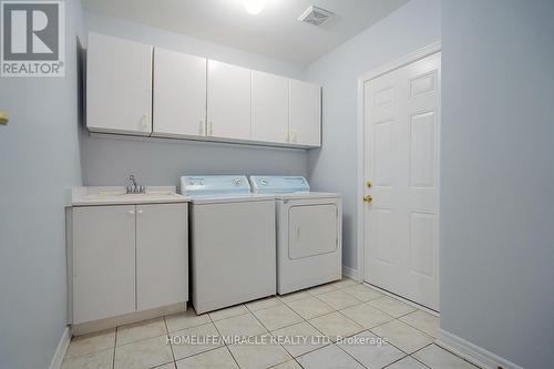 4 Princefield Place, Brampton, ON - Indoor Photo Showing Laundry Room