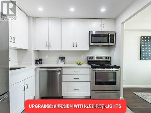 1101 - 115 Hillcrest Avenue, Mississauga, ON - Indoor Photo Showing Kitchen With Stainless Steel Kitchen