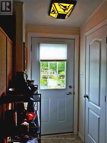 7 Pawlett Road, Mckellar, ON - Indoor Photo Showing Other Room