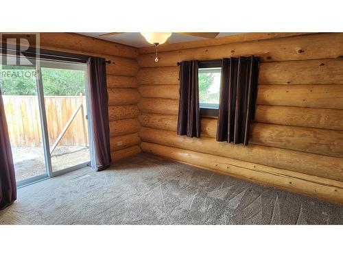 100 St Andrews Drive, Kaleden, BC - Indoor Photo Showing Other Room