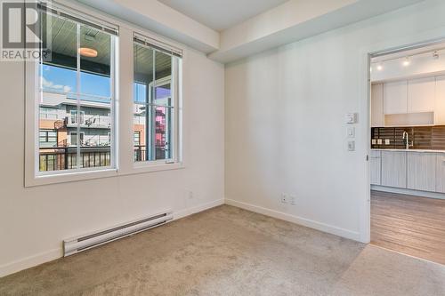 1770 Richter Street Unit# Ph23, Kelowna, BC - Indoor Photo Showing Other Room