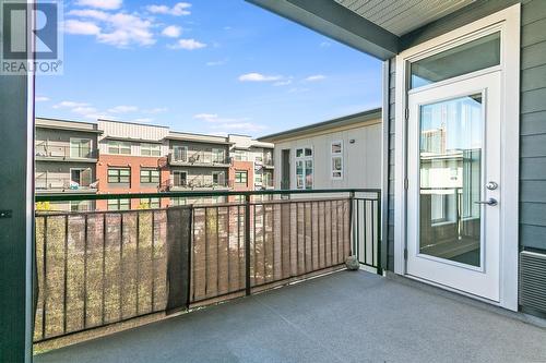 1770 Richter Street Unit# Ph23, Kelowna, BC - Outdoor With Exterior