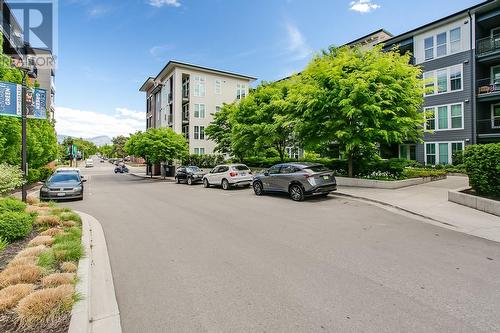 1770 Richter Street Unit# Ph23, Kelowna, BC - Outdoor