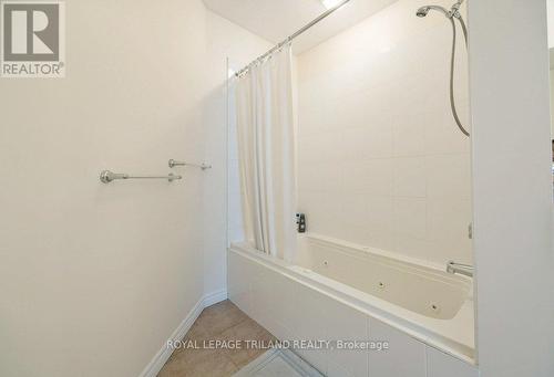 206 - 435 Colborne Street, London, ON - Indoor Photo Showing Bathroom