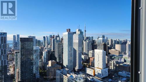 Lph02 - 319 Jarvis Street, Toronto, ON - Outdoor