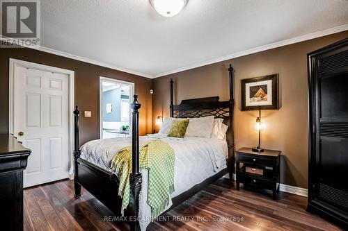 487 Eaglewood Drive, Hamilton, ON - Indoor Photo Showing Bedroom