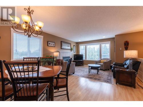 4686 Gray Drive, Prince George, BC - Indoor Photo Showing Dining Room