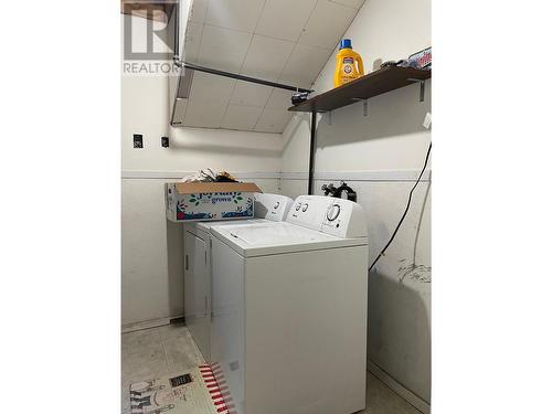 5508 53 Street, Fort Nelson, BC - Indoor Photo Showing Laundry Room