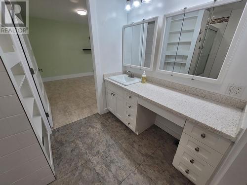 3324 Kenney Street, Terrace, BC - Indoor Photo Showing Bathroom