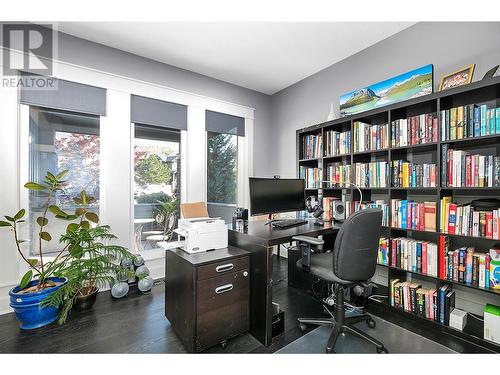 440 Audubon Court, Kelowna, BC - Indoor Photo Showing Office