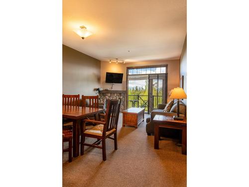 303 - 1549 Kicking Horse Trail, Golden, BC - Indoor