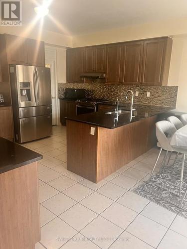 94 Checkerberry Crescent, Brampton, ON - Indoor Photo Showing Kitchen With Stainless Steel Kitchen