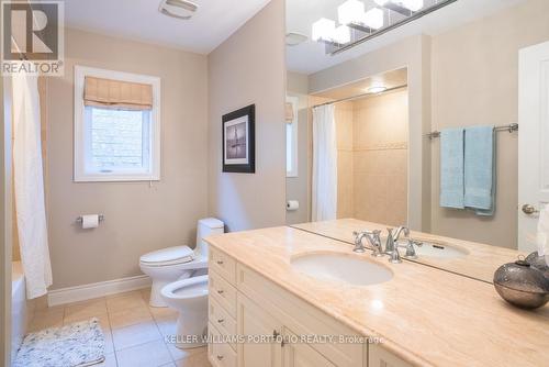 3122 Cardross Court, Oakville, ON - Indoor Photo Showing Bathroom