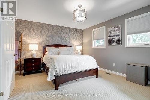 3099 Shannon Crescent, Oakville, ON - Indoor Photo Showing Bedroom