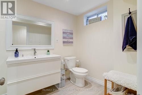 3099 Shannon Crescent, Oakville, ON - Indoor Photo Showing Bathroom