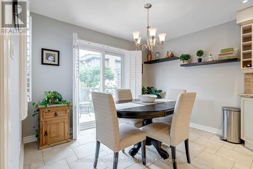 3099 Shannon Crescent, Oakville, ON - Indoor Photo Showing Dining Room