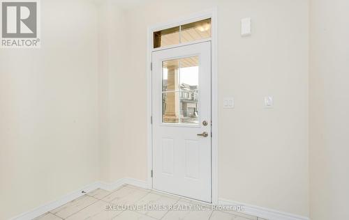 25 Vanilla Trail, Thorold, ON - Indoor Photo Showing Other Room